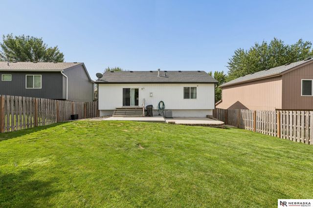 18728 W Street, Omaha, NE 68135