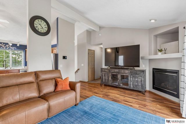 18728 W Street, Omaha, NE 68135