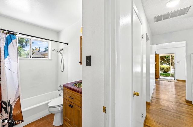1055 Curti Drive, Reno, NV 89502