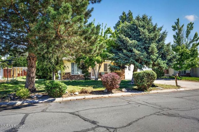 1055 Curti Drive, Reno, NV 89502