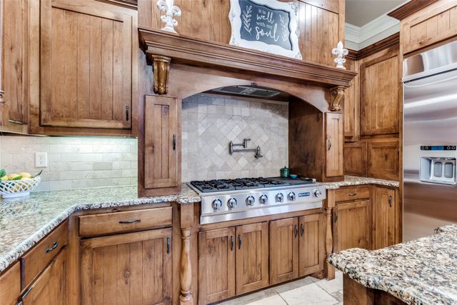 11824 Pecan Orchard Way, Fort Worth, TX 76179