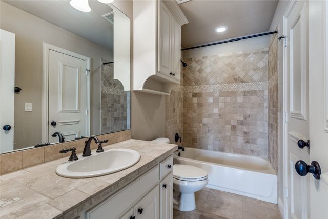 11824 Pecan Orchard Way, Fort Worth, TX 76179