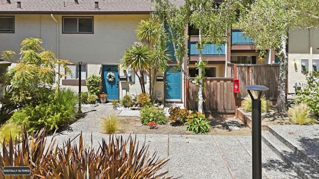 1145 Oddstad Boulevard, Pacifica, CA 94044