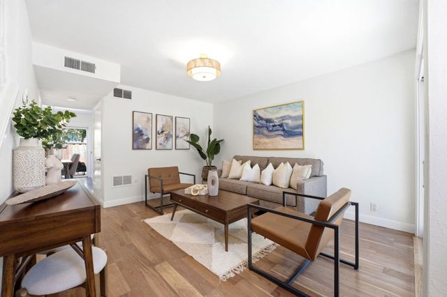 1145 Oddstad Boulevard, Pacifica, CA 94044