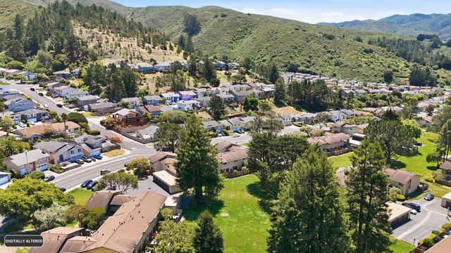1145 Oddstad Boulevard, Pacifica, CA 94044