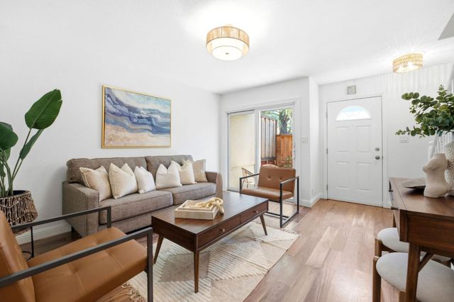 1145 Oddstad Boulevard, Pacifica, CA 94044
