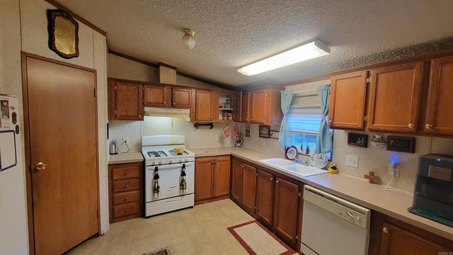 376 1st, Black Rock, AR 72415