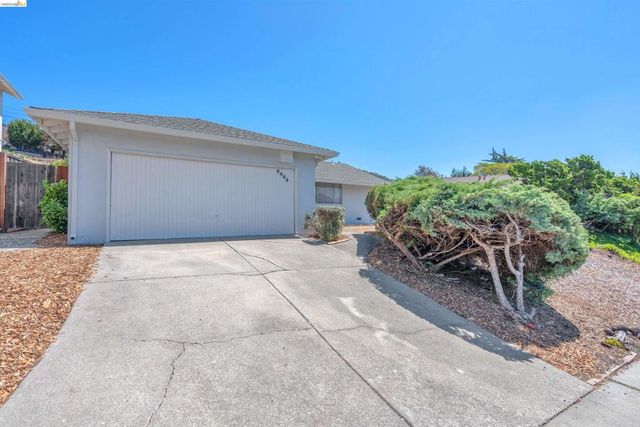 3453 Stewarton Dr, Richmond, CA 94803