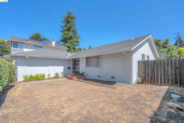 3453 Stewarton Dr, Richmond, CA 94803