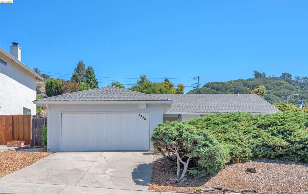 3453 Stewarton Dr, Richmond, CA 94803