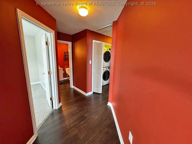 2305 Kanawha Terrace 112, St Albans, WV 25177