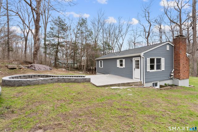 70 Dayton Road, Redding, CT 06896