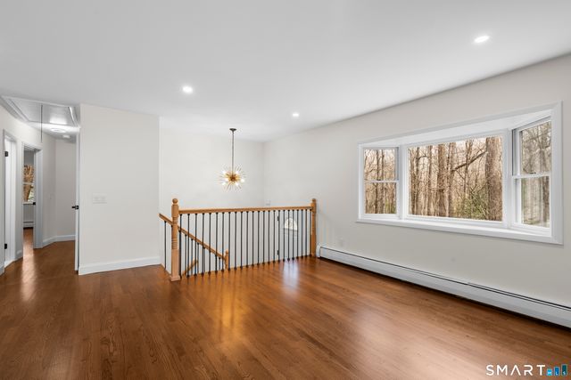 70 Dayton Road, Redding, CT 06896