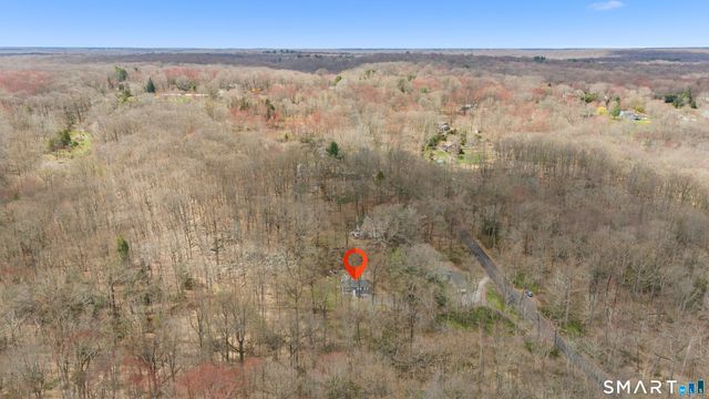 70 Dayton Road, Redding, CT 06896