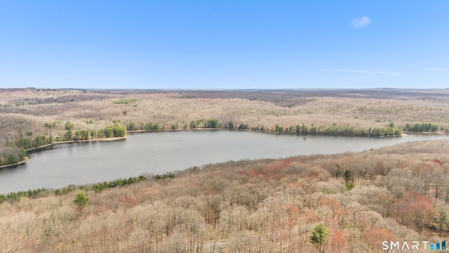 70 Dayton Road, Redding, CT 06896