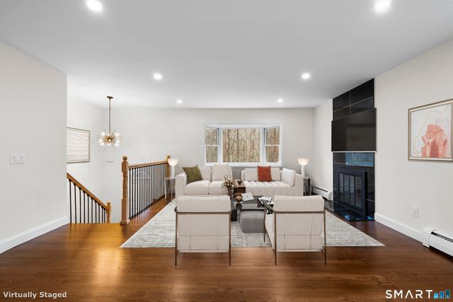 70 Dayton Road, Redding, CT 06896
