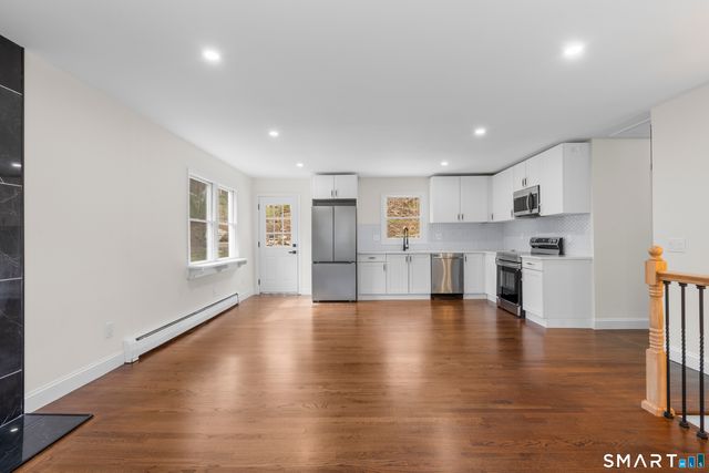 70 Dayton Road, Redding, CT 06896