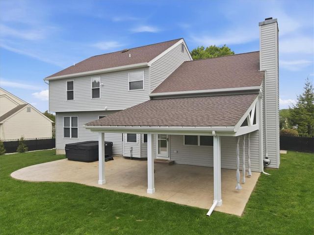 410 Ramblewood Drive, Forks Twp, PA 18040