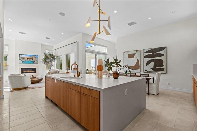 446 Fountain Drive, Palm Springs, CA 92262