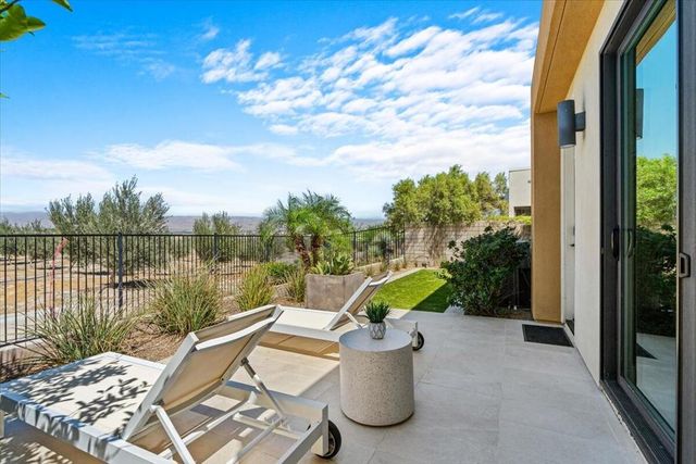 446 Fountain Drive, Palm Springs, CA 92262