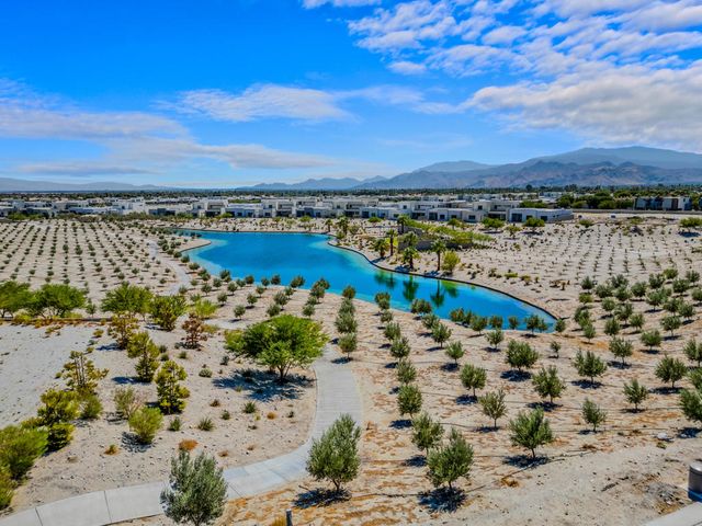 446 Fountain Drive, Palm Springs, CA 92262