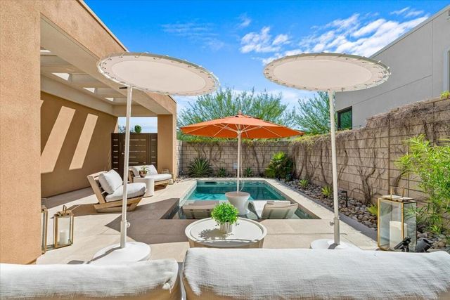 446 Fountain Drive, Palm Springs, CA 92262