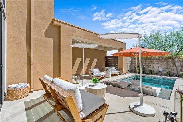 446 Fountain Drive, Palm Springs, CA 92262