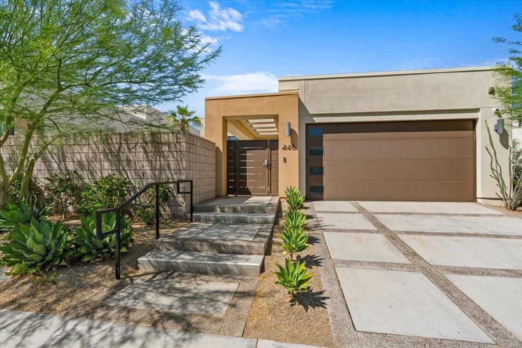 446 Fountain Drive, Palm Springs, CA 92262