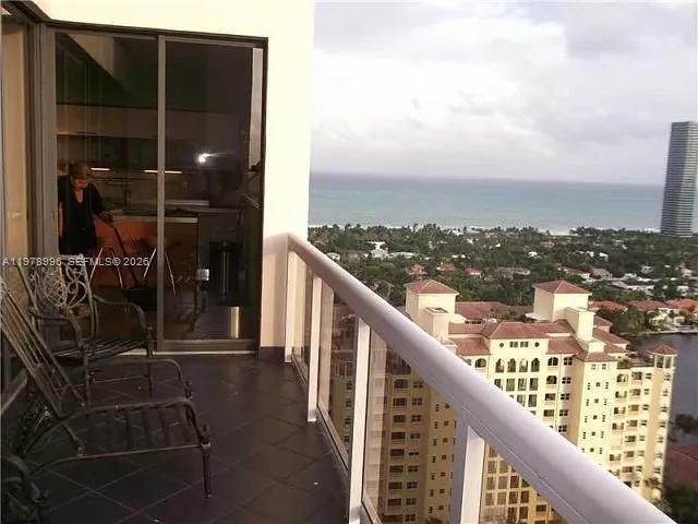 20185 E Country Club Drive TS3, Aventura, FL 33180