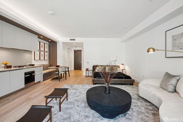 1 Bristol Court 202, San Francisco, CA 94130