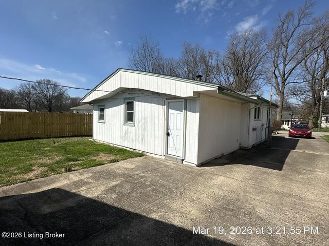 2612 Franklin Ave, Louisville, KY 40216