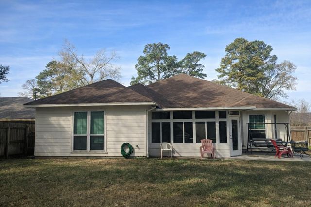 2122 Lexington Woods Drive, Spring, TX 77373