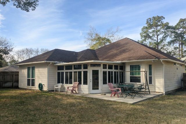 2122 Lexington Woods Drive, Spring, TX 77373