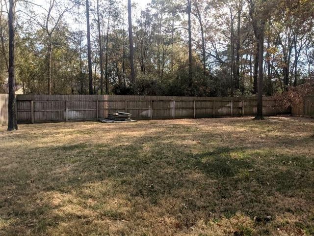 2122 Lexington Woods Drive, Spring, TX 77373