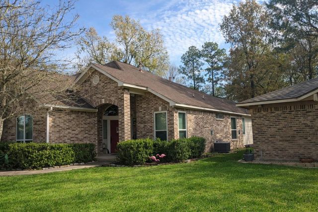 2122 Lexington Woods Drive, Spring, TX 77373