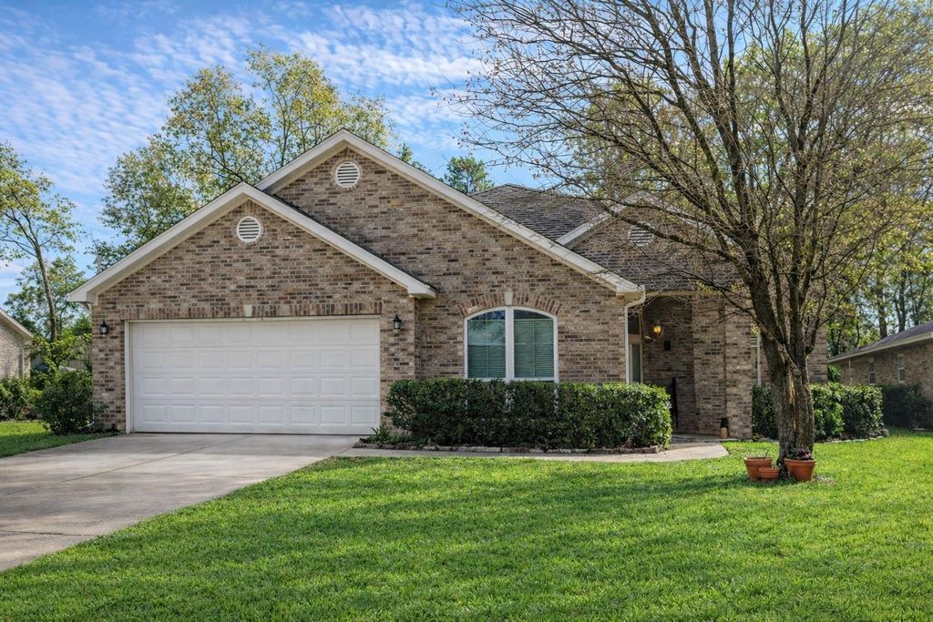 2122 Lexington Woods Drive, Spring, TX 77373
