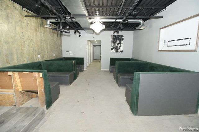 14939 Meyers Road, Detroit, MI 48227