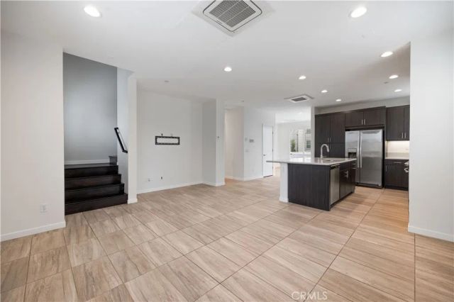 2138 Bella Court, Costa Mesa, CA 92627