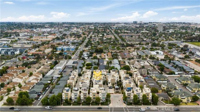 2138 Bella Court, Costa Mesa, CA 92627