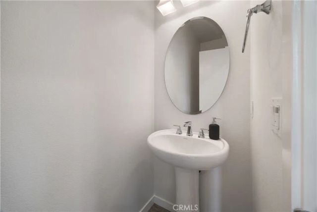 2138 Bella Court, Costa Mesa, CA 92627