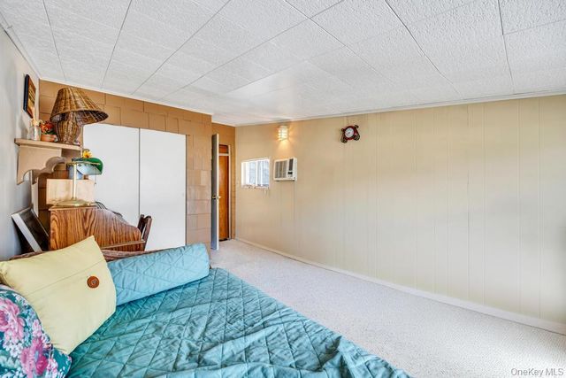 26 Terry Street, Hicksville, NY 11801