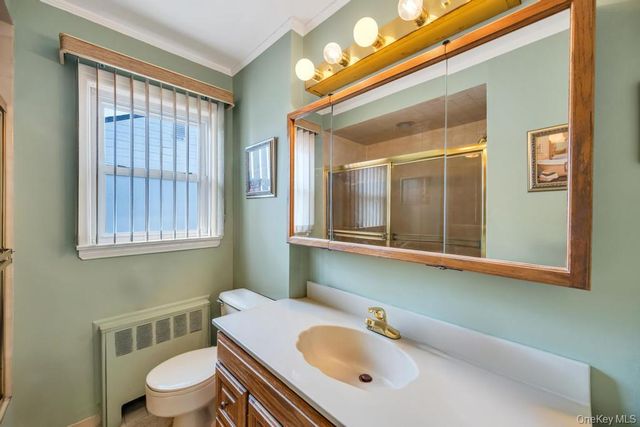 26 Terry Street, Hicksville, NY 11801