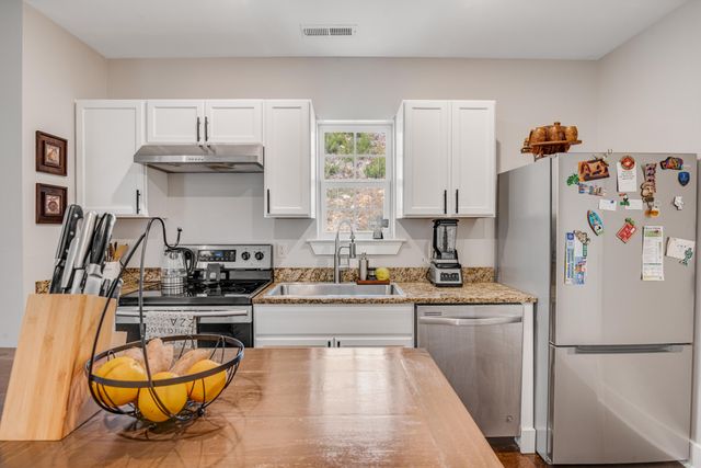 6927 Flagstone Drive, Ooltewah, TN 37363