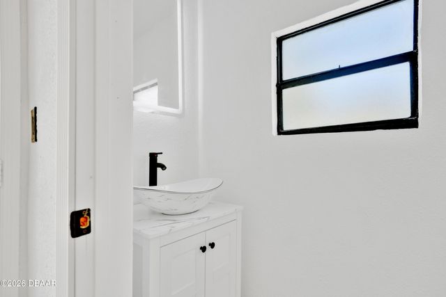 207 S Oleander Avenue, Daytona Beach, FL 32118