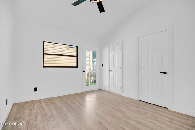 207 S Oleander Avenue, Daytona Beach, FL 32118