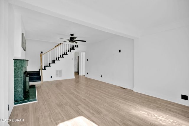 207 S Oleander Avenue, Daytona Beach, FL 32118