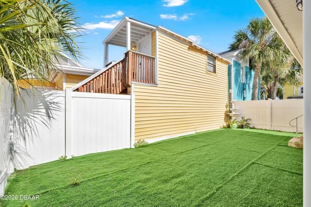 207 S Oleander Avenue, Daytona Beach, FL 32118