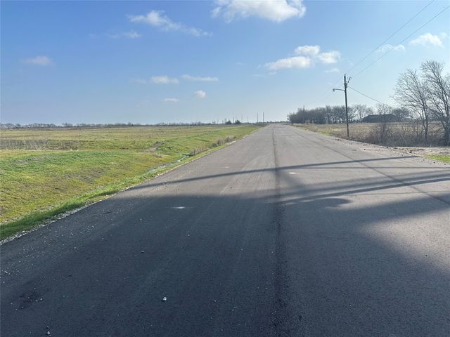 2076 Co Rd 2162, Caddo Mills, TX 75135