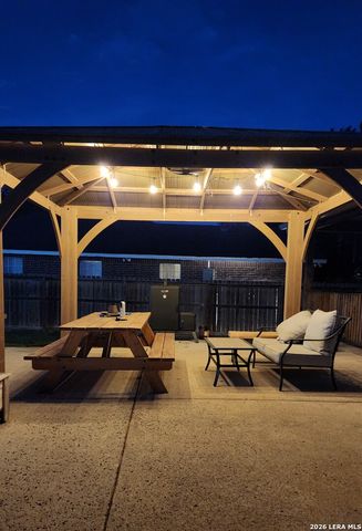 14531 chance, Lytle, TX 78052