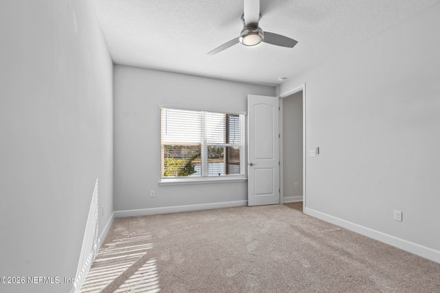 1724 AUSTIN LAKE Way, Middleburg, FL 32068